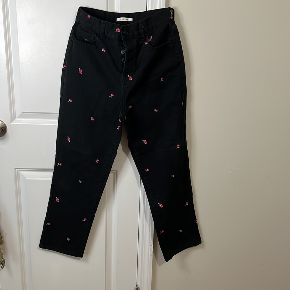 PacSun Rose Embroidered Black High Waisted Straight Leg Jeans - Picture 4 of 9